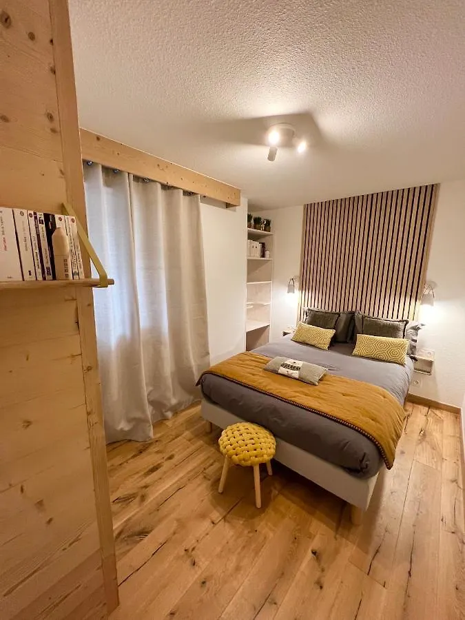 Mont Blanc 25, Vue Mont Blanc, Balcon, Parking Apartment Chamonix France